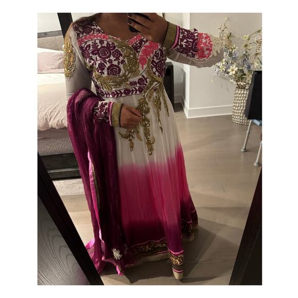 White, Pink, Purple Long Sleeve Anarkali Indian/ Pakistani/ Bengali 3 Piece - Picture 1 of 6
